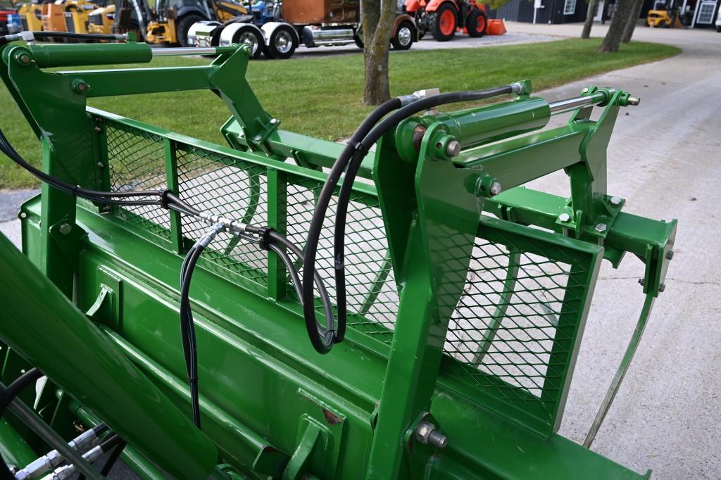 John Deere Grapple Attachment CP1688 Craigmyle Farm Equipment Used