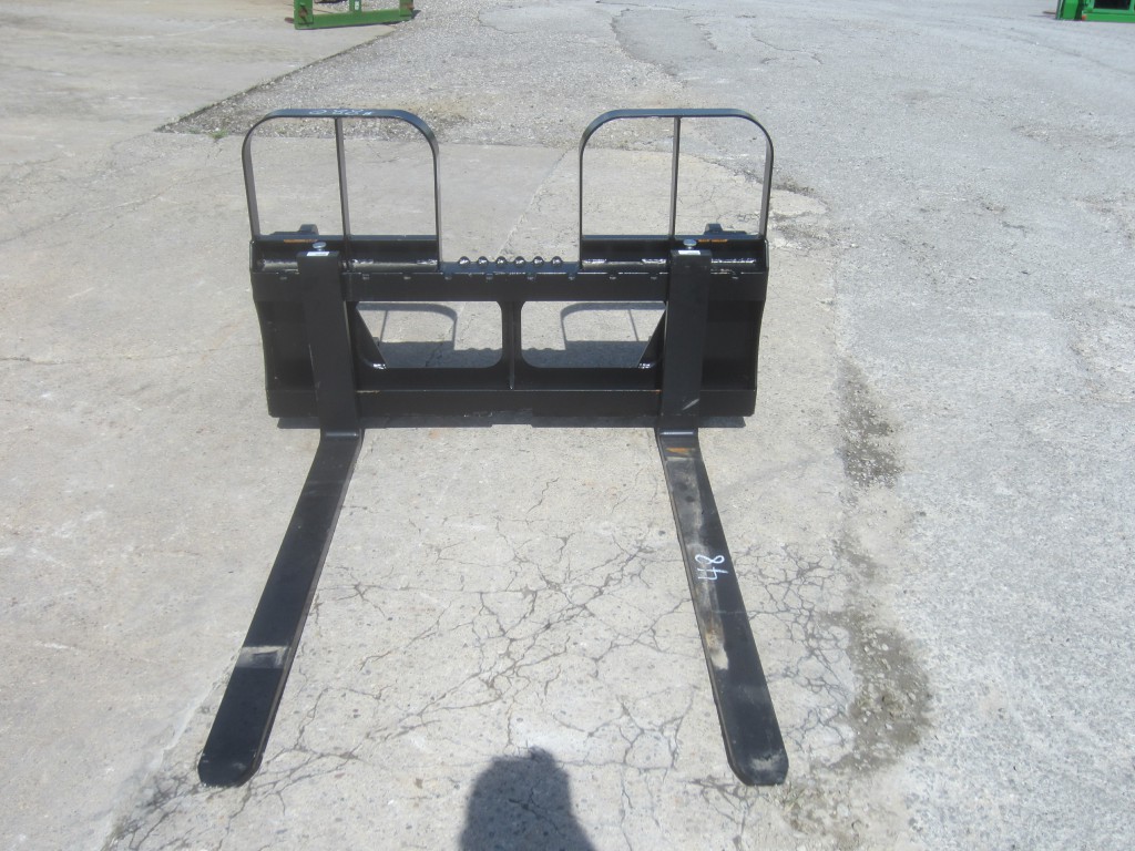 Fits Euro/Global Quick Attach 48″ Pallet Forks Craigmyle Farm