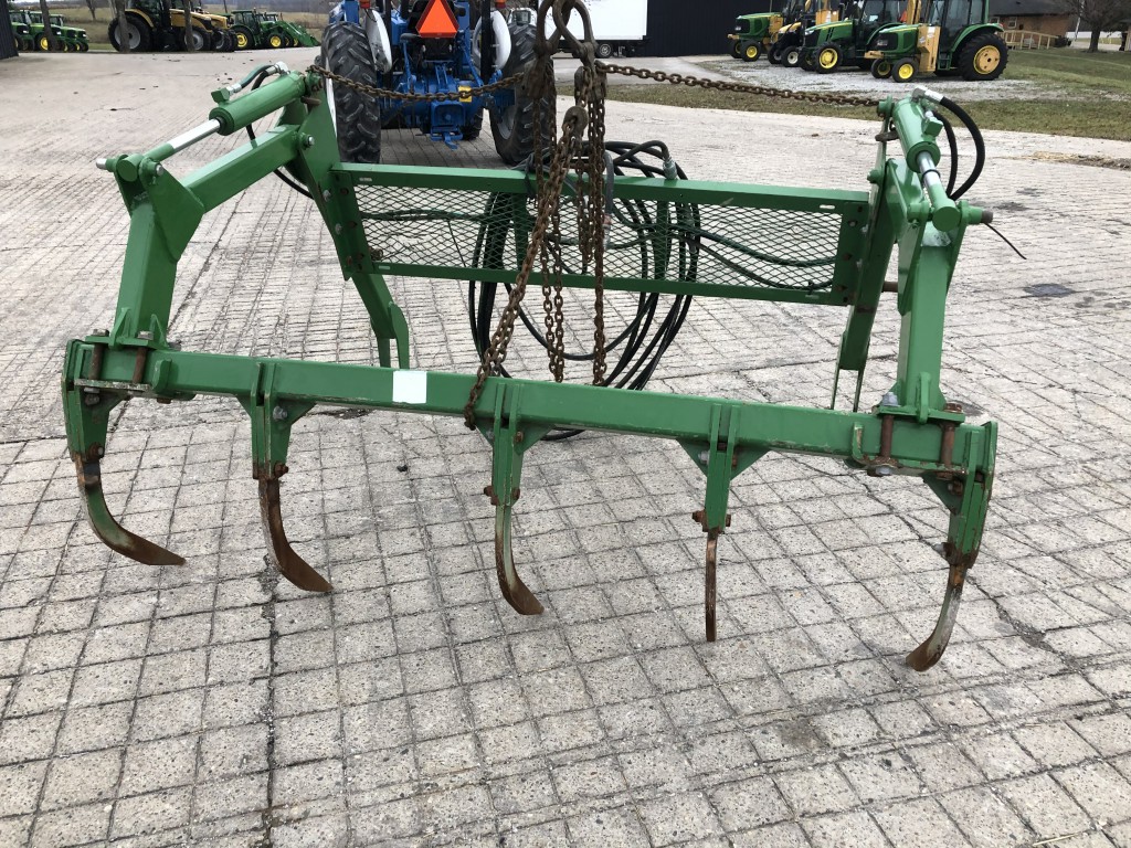 John Deere Grapple Attachment CP1441 Craigmyle Farm Equipment Used
